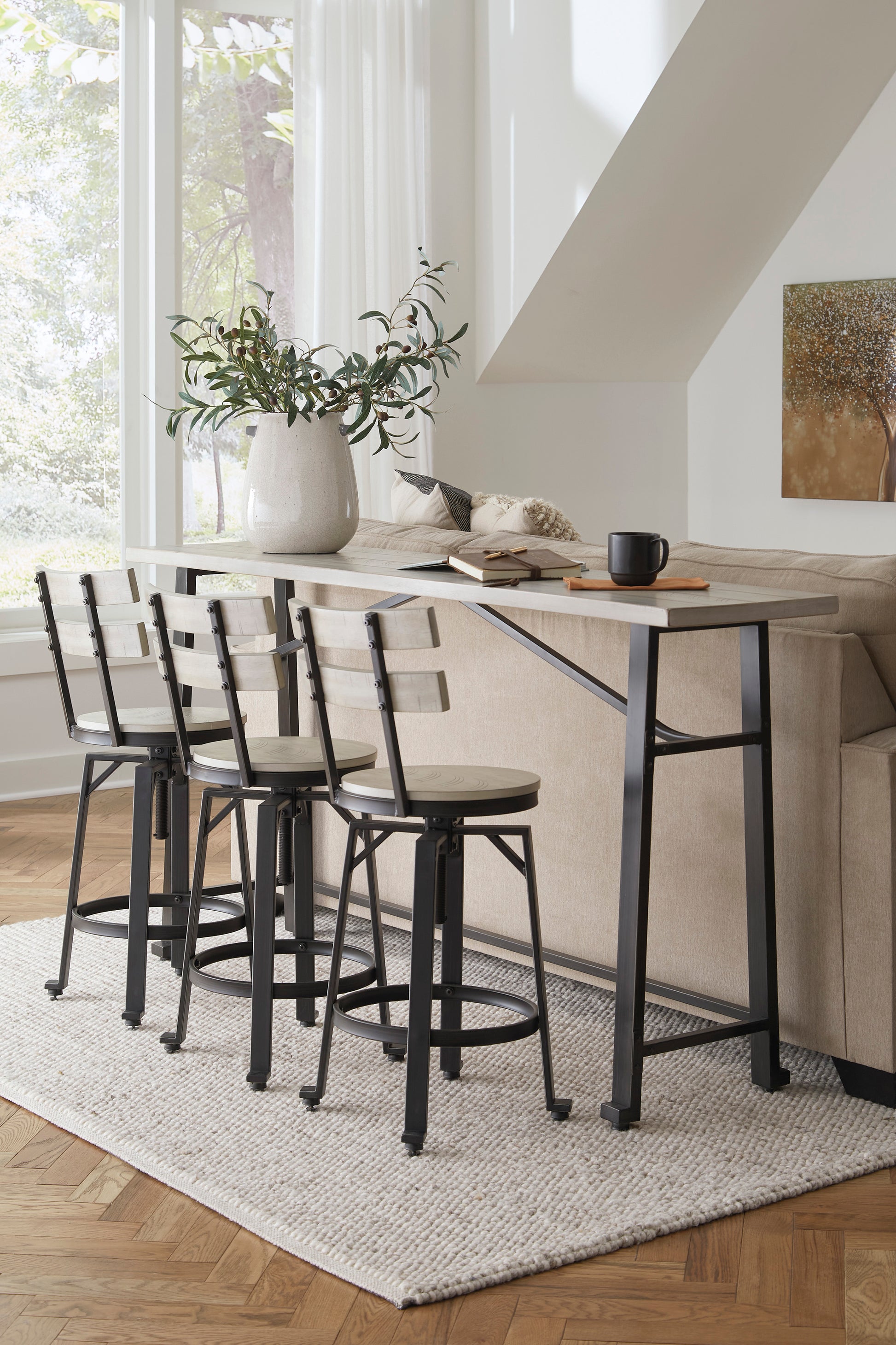 Karisslyn Dining Collection
