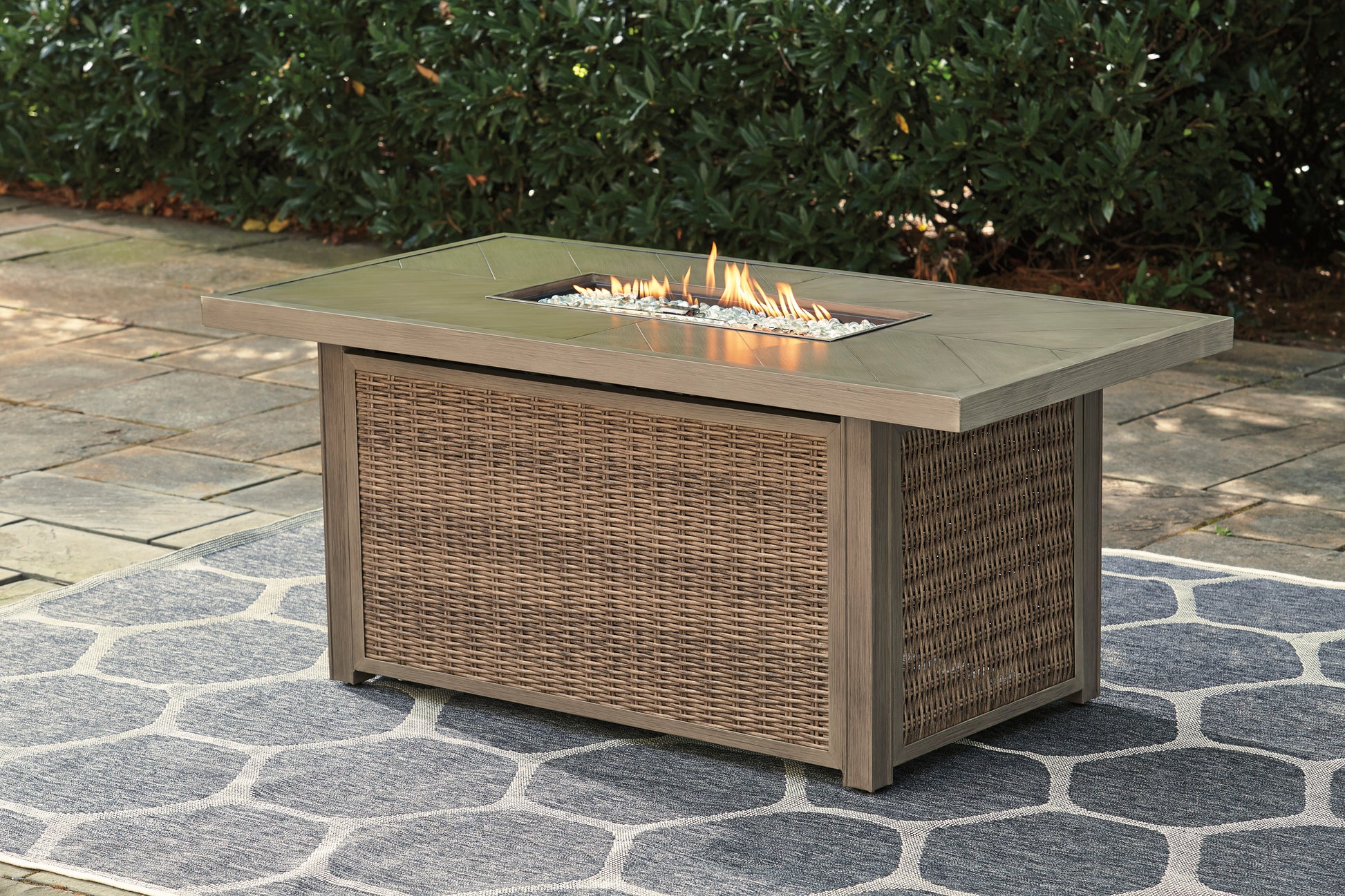 Beachcroft Dining Collection
