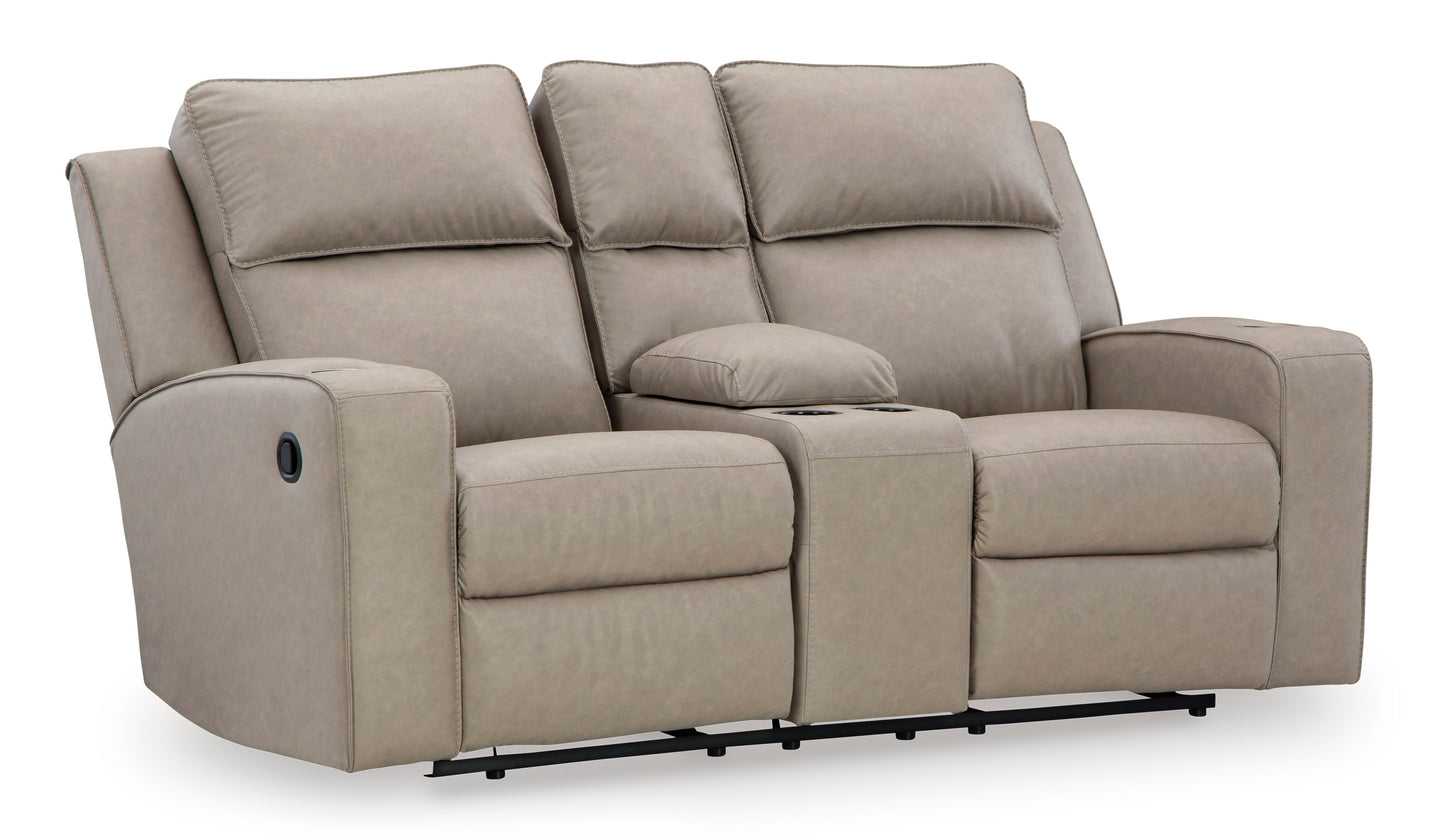 Lavenhorne reclining loveseat with console