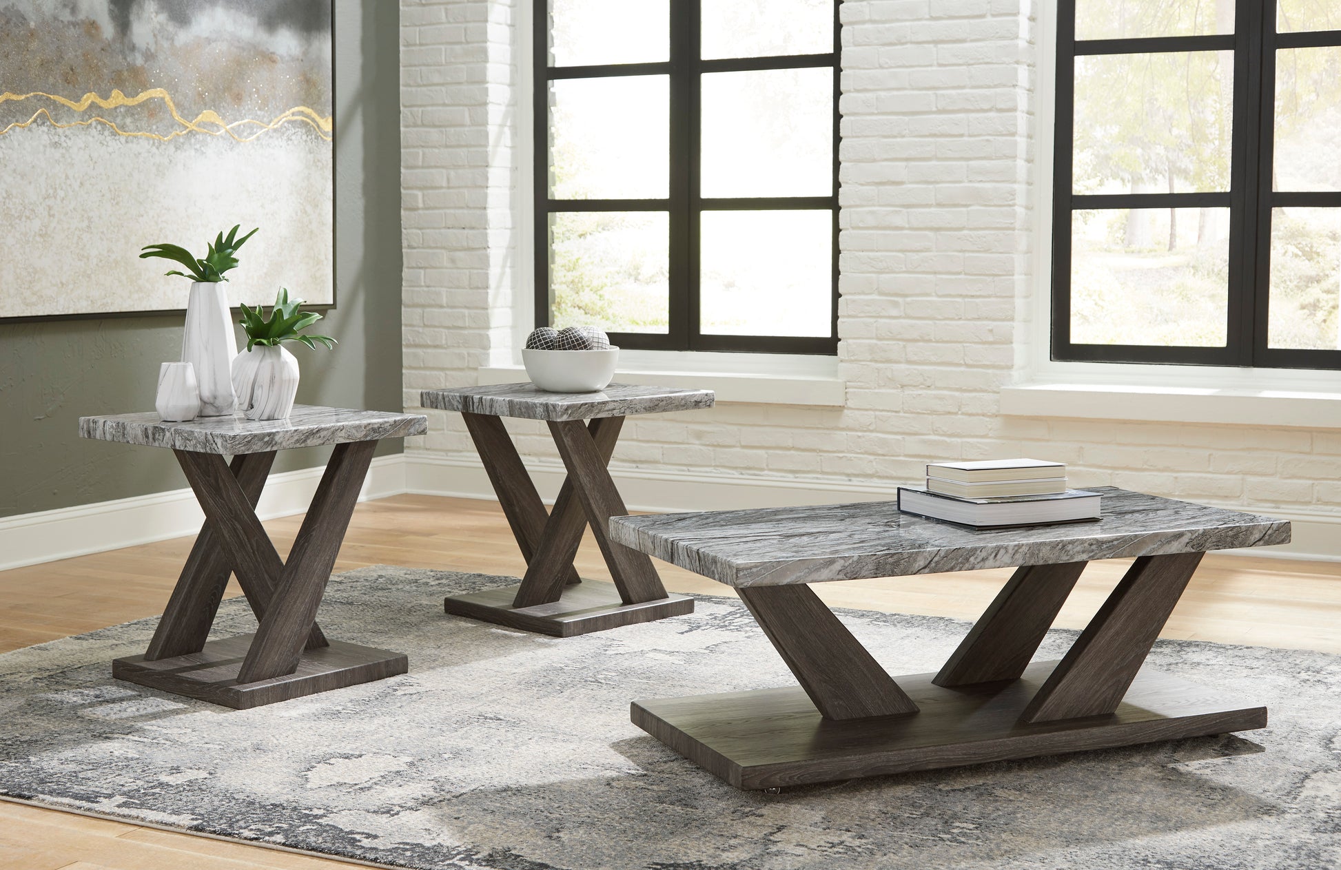 Bensonale Accent Table Set