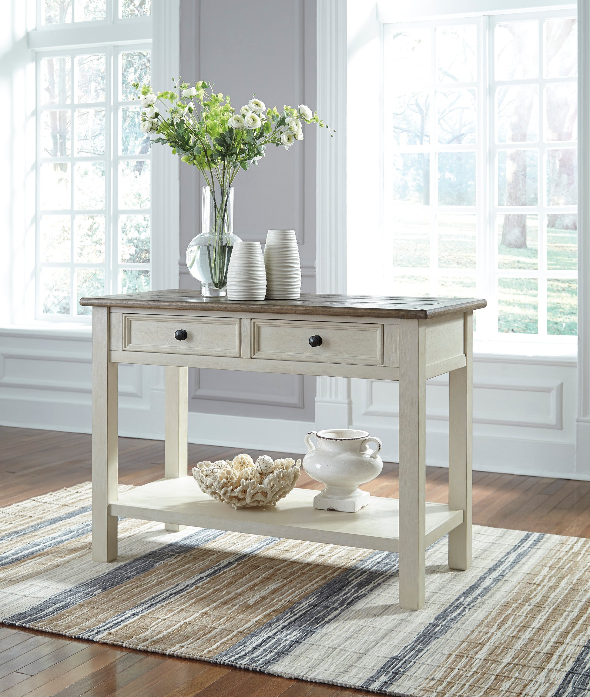 Bolanburg Accent Tables