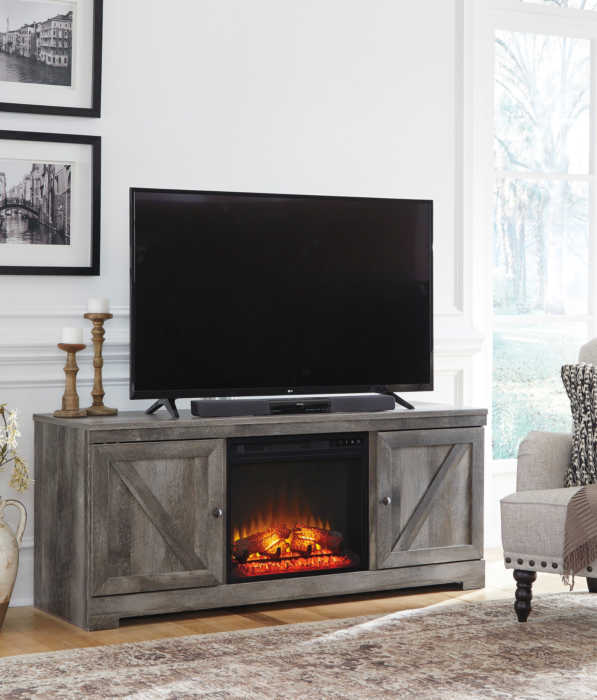 Wynnlow 63" TV Stand